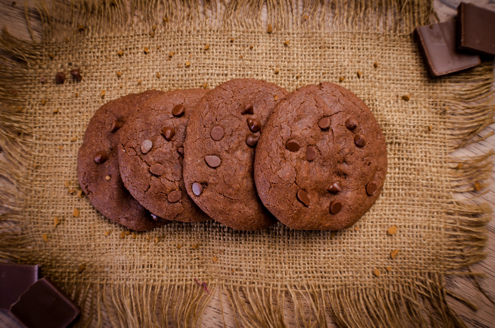 Panlletas reales servidas con leche y cacao desde 2021